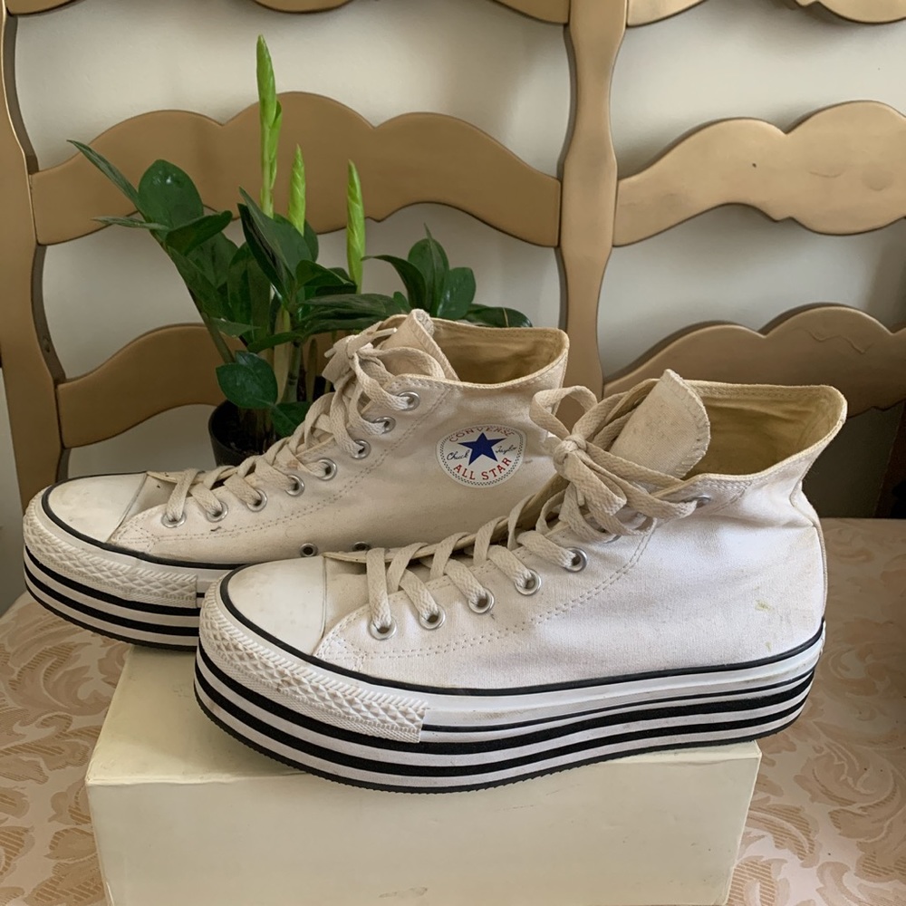 Converse platform sneakers